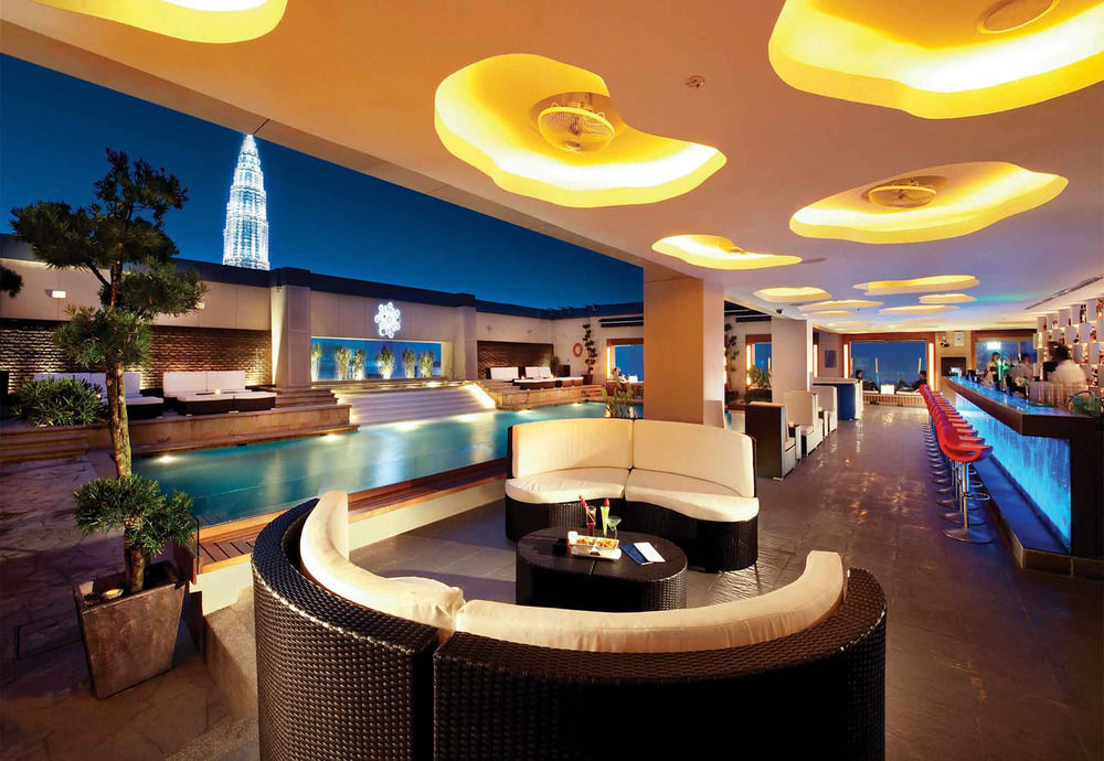 Pacific Regency Hotel Suites Куала-Лумпур Экстерьер фото Sky Bar